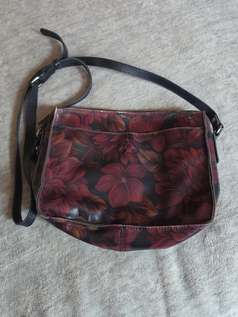 Patricia Nash English Rustic Mums Crossbody bag